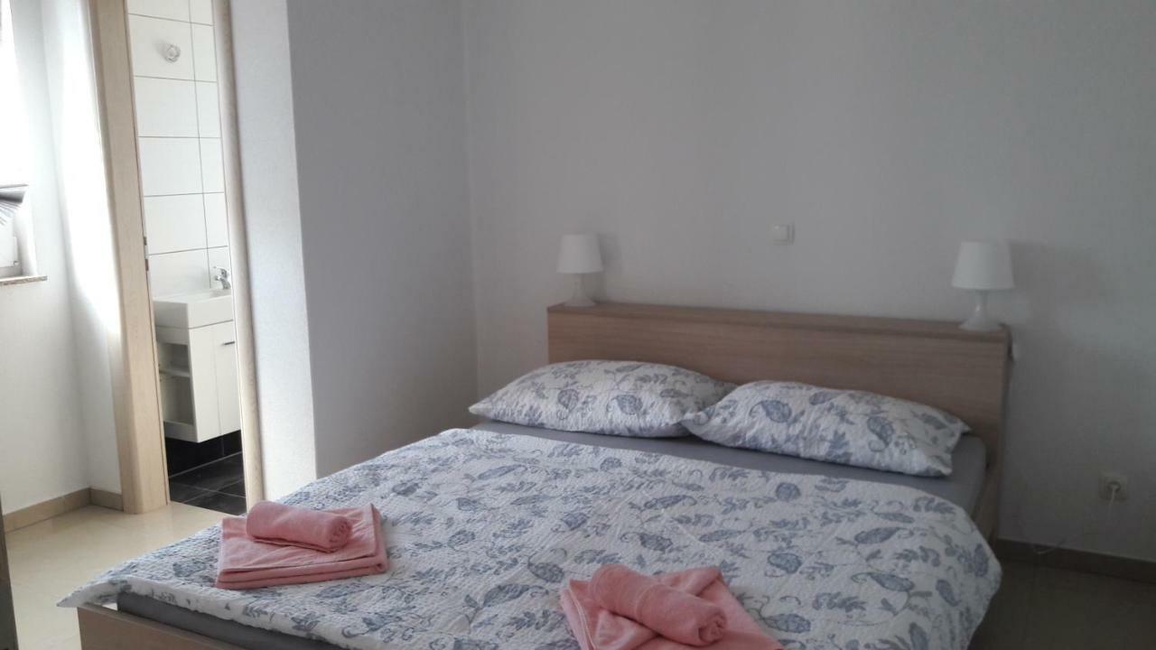 Vila Rosa Lägenhet Sevid Exteriör bild